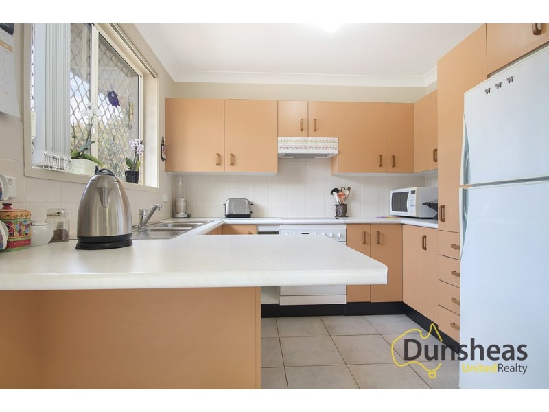 9/10-12 Gordon Avenue, Ingleburn NSW 2565