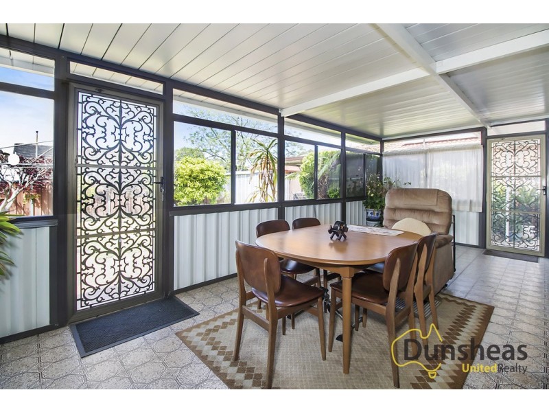 14 Nardoo Street, Ingleburn NSW 2565