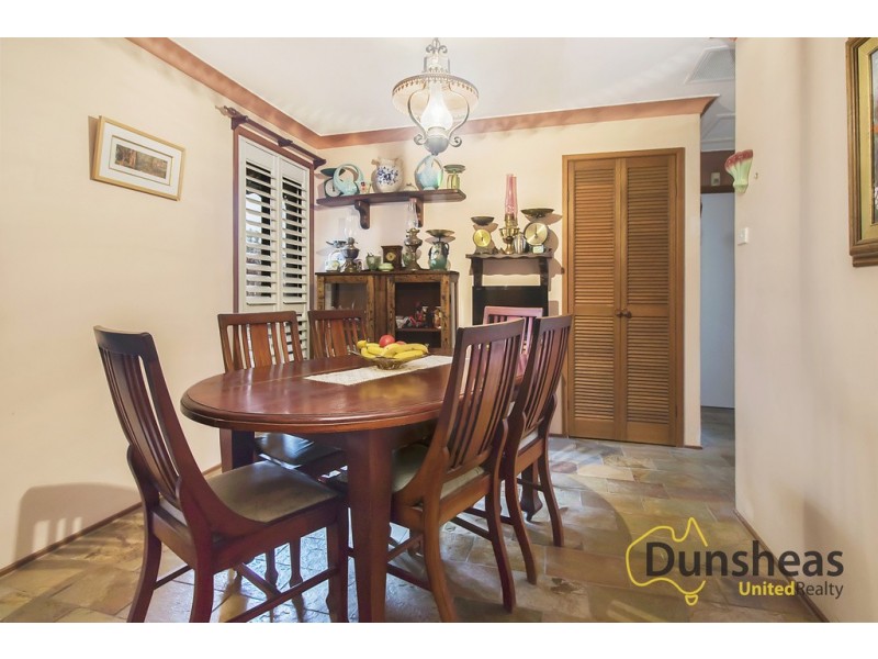 11 Innisfail Road, Wakeley NSW 2176