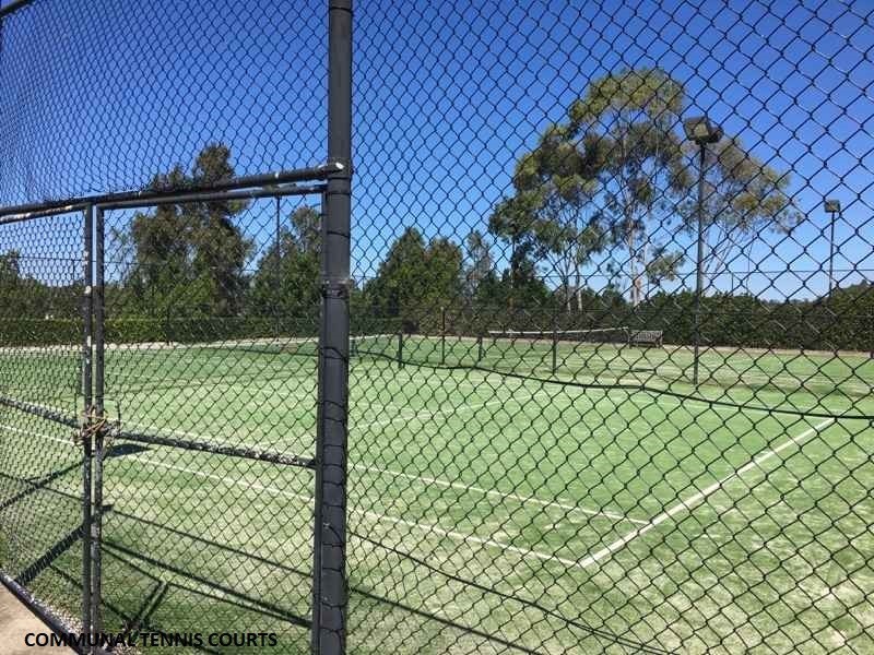 10 Forbes Way, Macquarie Links NSW 2565