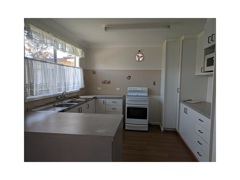 27 Koala Avenue, Ingleburn NSW 2565