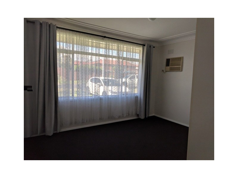 27 Koala Avenue, Ingleburn NSW 2565
