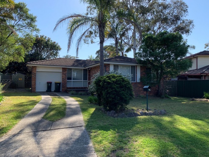 10 Groundsel Avenue, Macquarie Fields NSW 2564