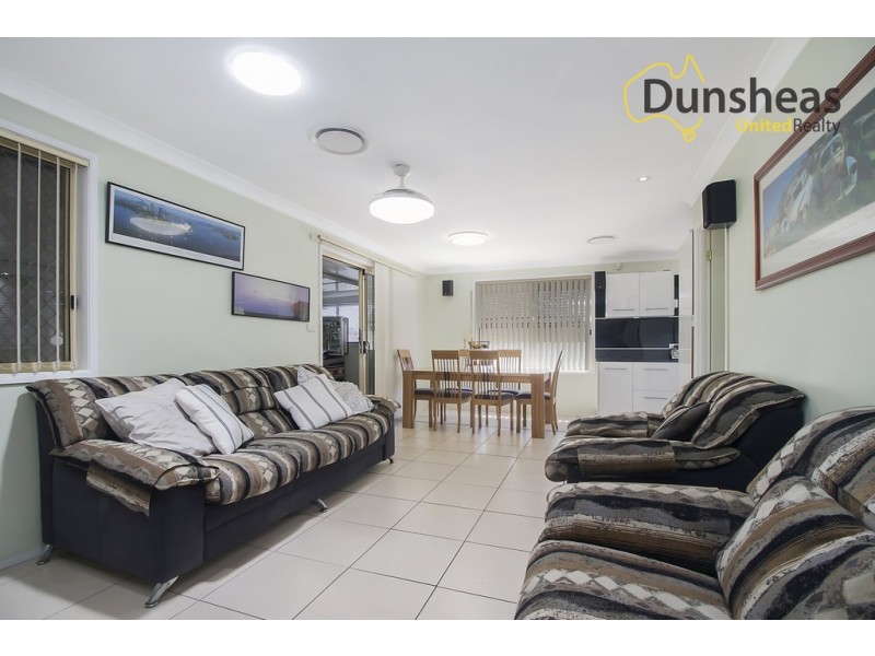 146 Guernsey Avenue, Minto NSW 2566