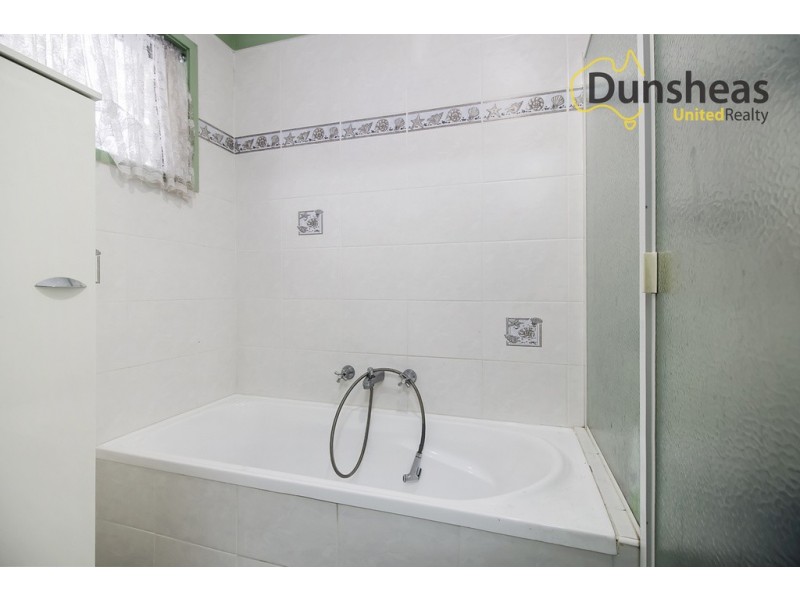 48 Hopping Road, Ingleburn NSW 2565