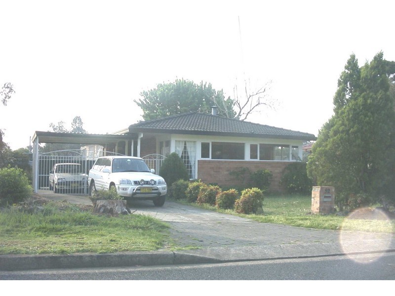 32 Palmer St, Ingleburn NSW 2565