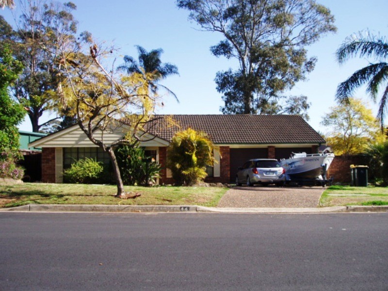 44 Lancia Drive, Ingleburn NSW 2565