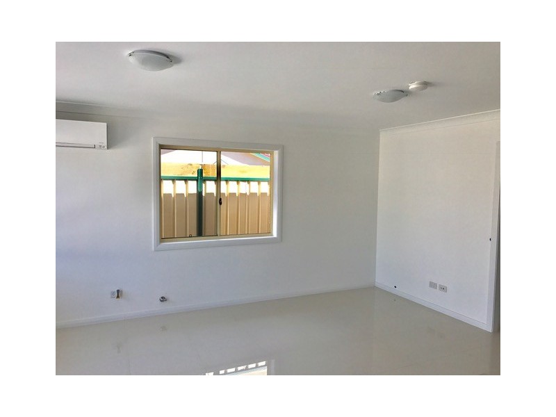 9A Pritchard Road, Macquarie Fields NSW 2564