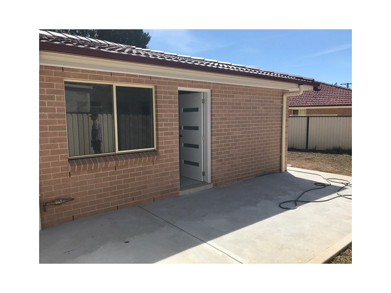 9A Pritchard Road, Macquarie Fields NSW 2564