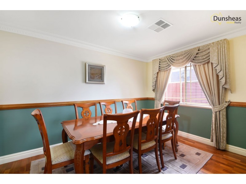 72 Matthews Square, Ingleburn NSW 2565