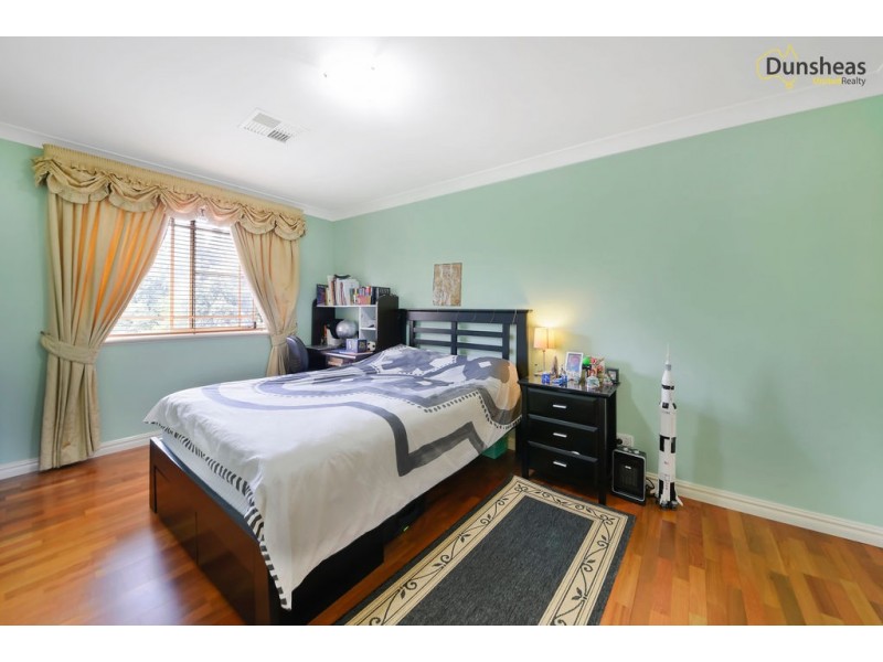 72 Matthews Square, Ingleburn NSW 2565