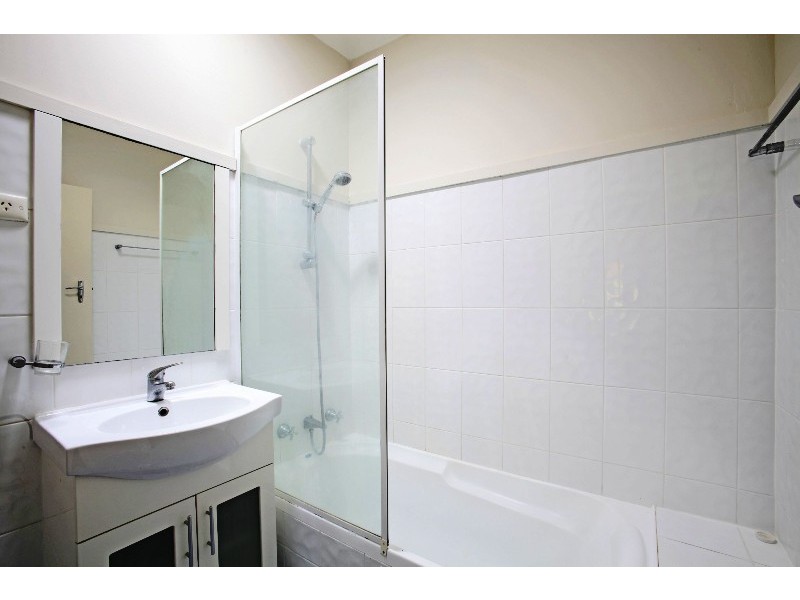 10 Lawson Street, Campbelltown NSW 2560