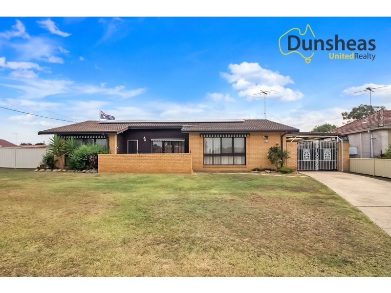 83 Kent Street, Minto NSW 2566