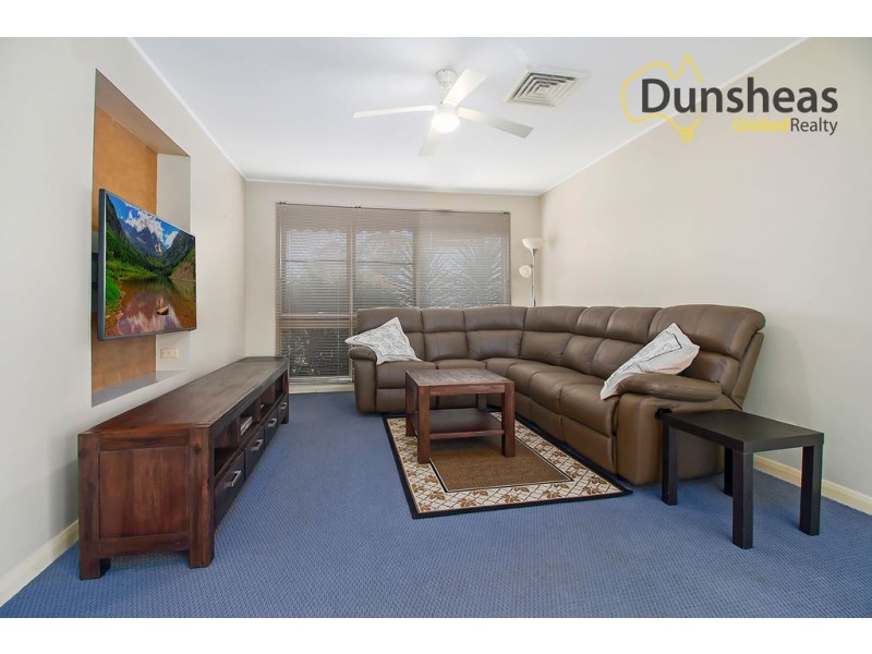 83 Kent Street, Minto NSW 2566