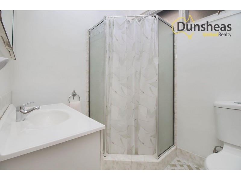 83 Kent Street, Minto NSW 2566