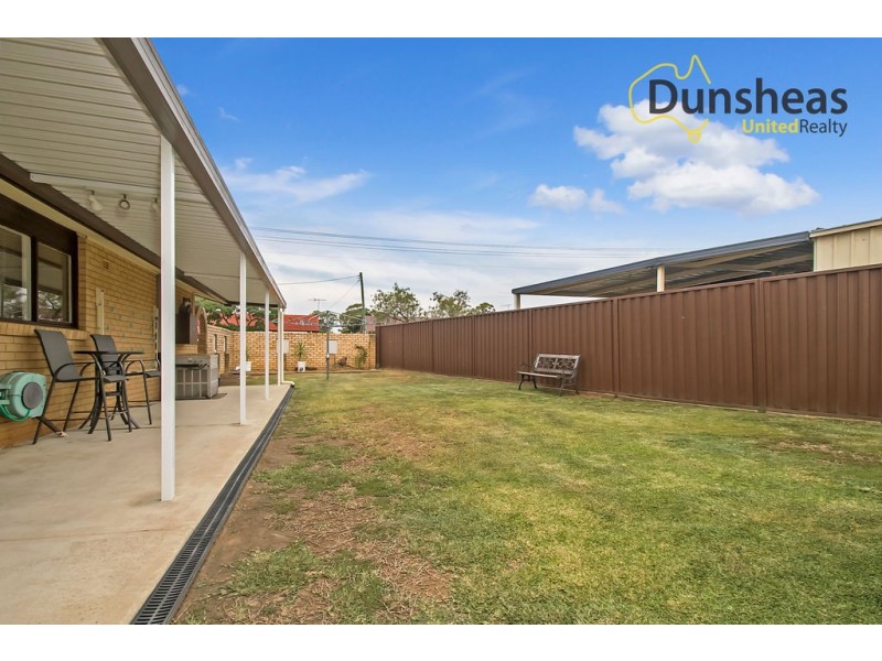 83 Kent Street, Minto NSW 2566