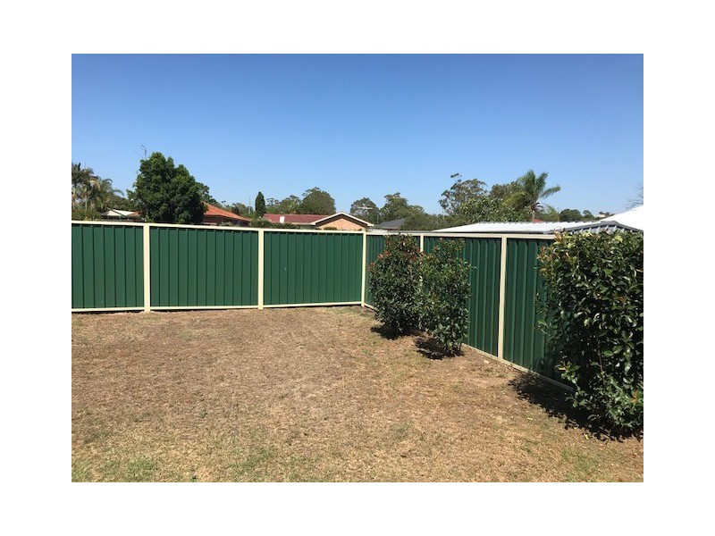 5B Azalea Place, Macquarie Fields NSW 2564