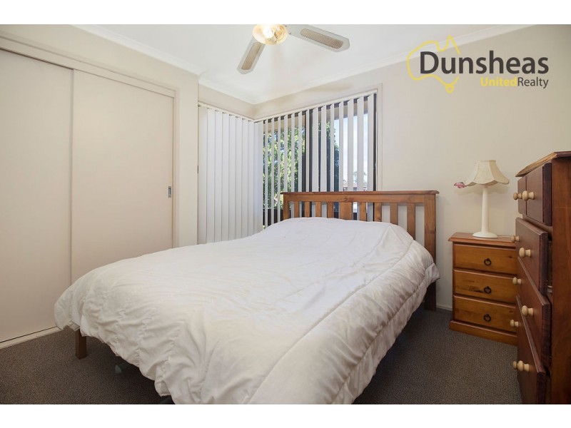 14 Dibbler Place, St Helens Park NSW 2560