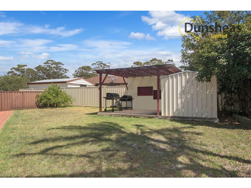 14 Dibbler Place, St Helens Park NSW 2560