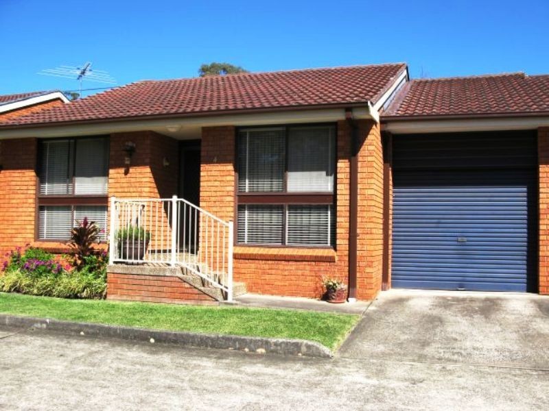 4/19 Third Avenue, Macquarie Fields NSW 2564