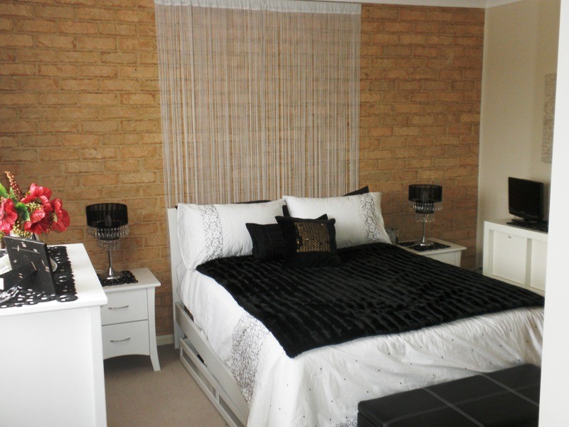 10B Edward Street, Macquarie Fields NSW 2564