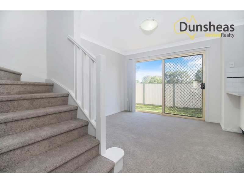 3/42 Macquarie Road, Ingleburn NSW 2565