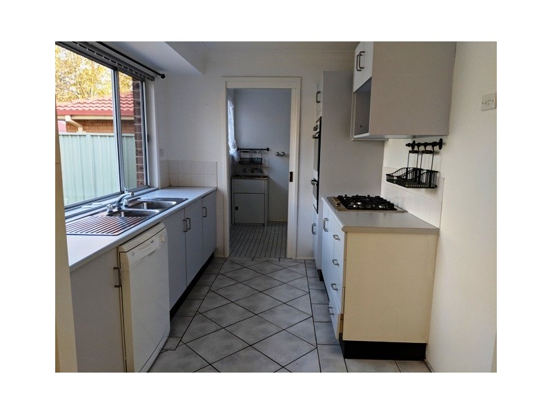 24 Vauxhall Place, Ingleburn NSW 2565