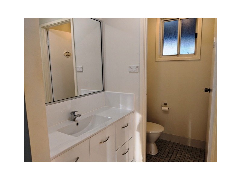 24 Vauxhall Place, Ingleburn NSW 2565