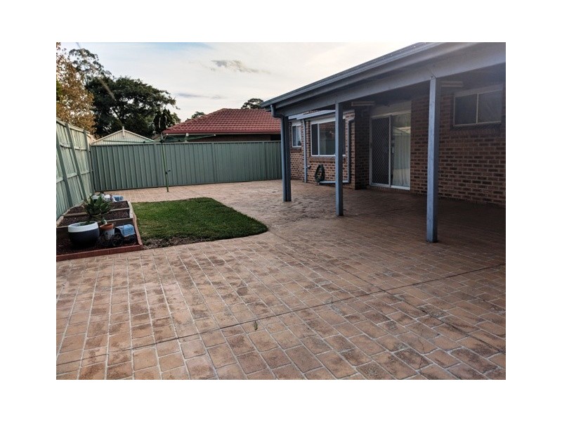 24 Vauxhall Place, Ingleburn NSW 2565
