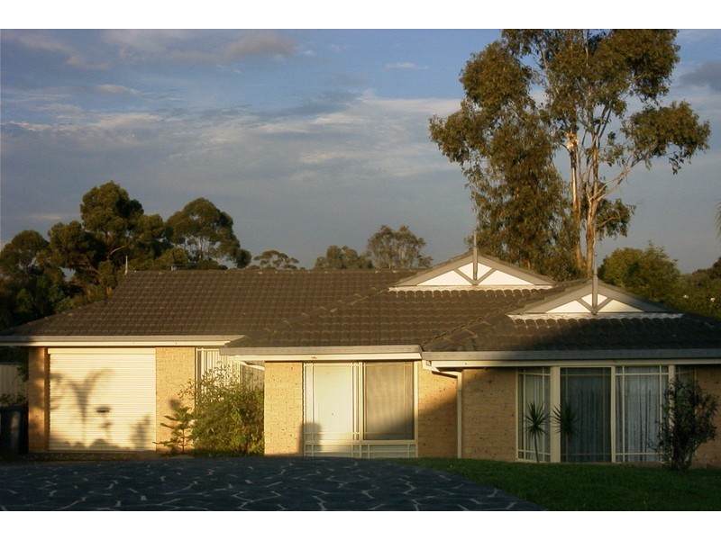 6 FERRARI, Ingleburn NSW 2565