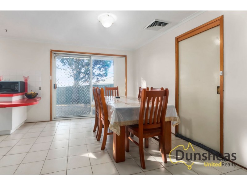 21 Keighran Place, Minto NSW 2566