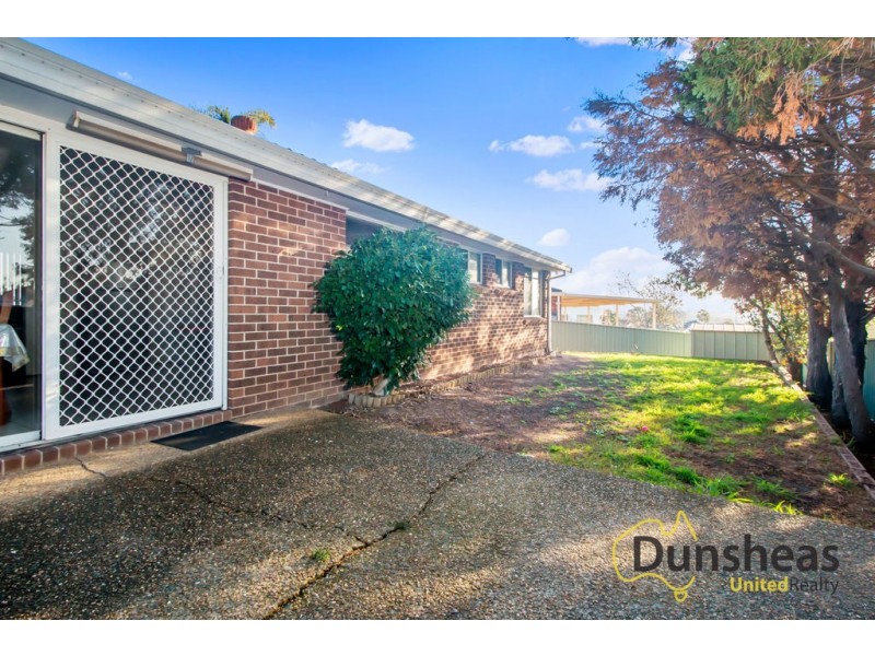 21 Keighran Place, Minto NSW 2566