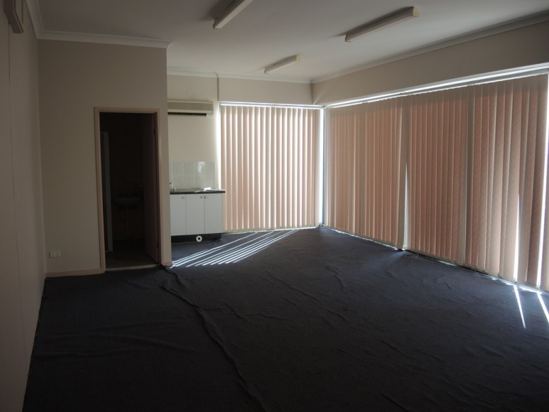 4/23 Stennett Rd, Ingleburn NSW 2565