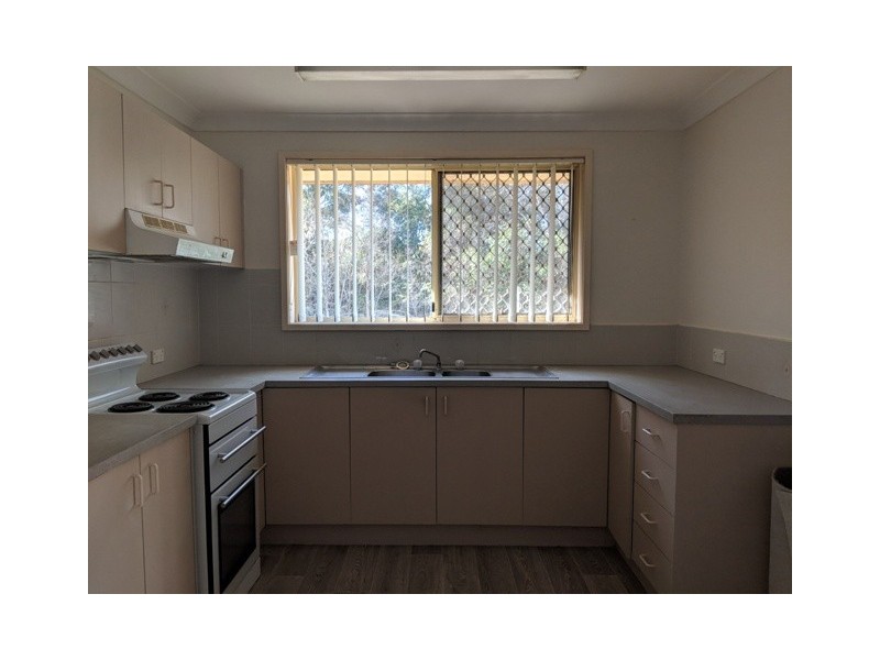 9/6 Westmoreland Road, Minto NSW 2566