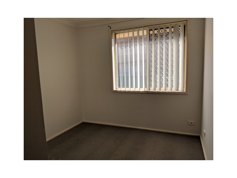 9/6 Westmoreland Road, Minto NSW 2566