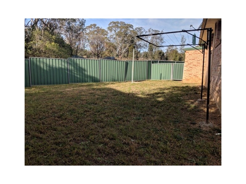 9/6 Westmoreland Road, Minto NSW 2566