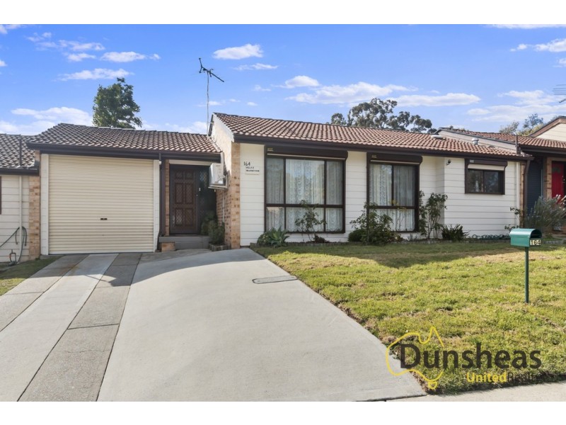 2/164 Oxford Road, Ingleburn NSW 2565