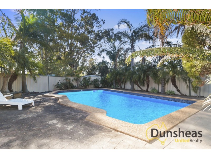 8 Valda Place, Ingleburn NSW 2565