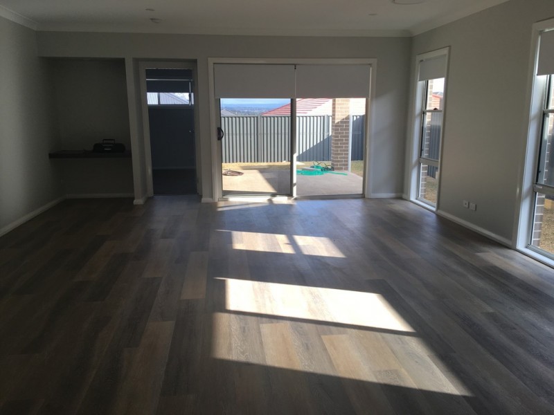 18 Arkenstone Way, Leppington NSW 2179