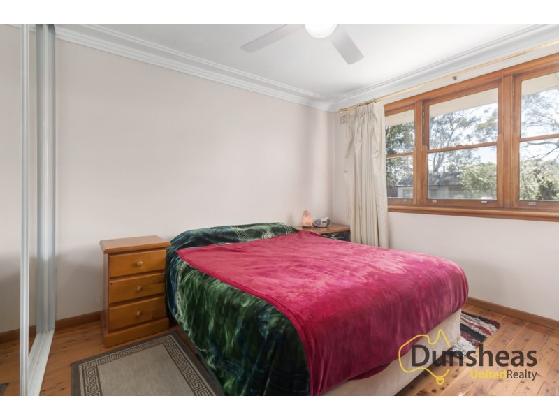 5 Flint Street, Ingleburn NSW 2565