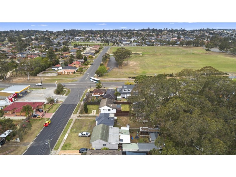 33 Durham Street, Minto NSW 2566