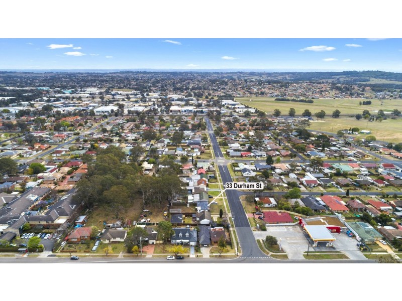33 Durham Street, Minto NSW 2566