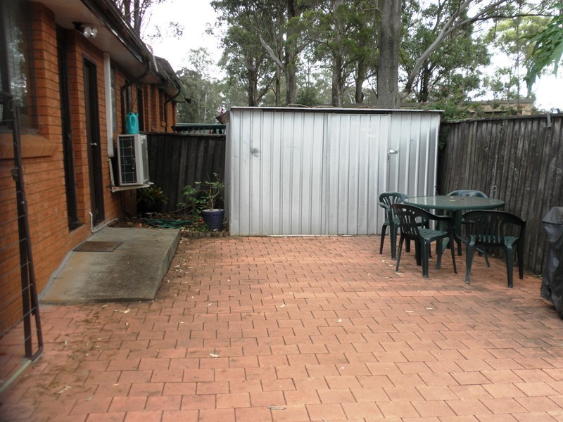 4/105 Chester Road, Ingleburn NSW 2565