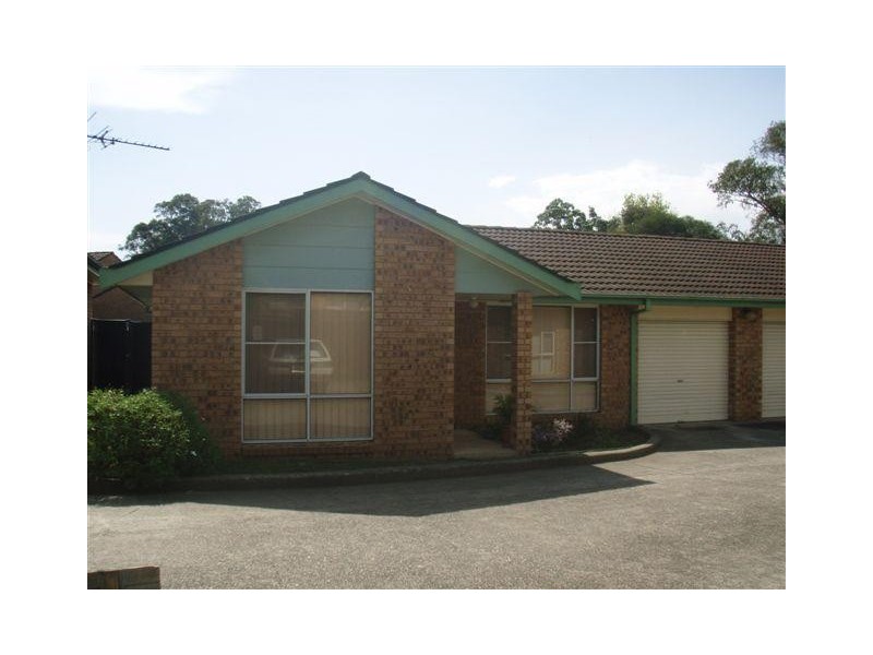 18  James, Ingleburn NSW 2565
