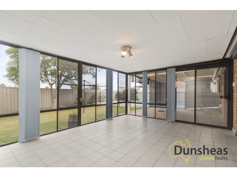 50 Livingstone Ave, Ingleburn NSW 2565