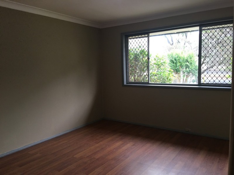 46 Minto Rd, Minto NSW 2566