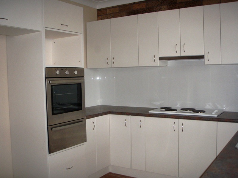 19 Parliament Road, Macquarie Fields NSW 2564