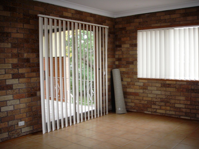 19 Parliament Road, Macquarie Fields NSW 2564