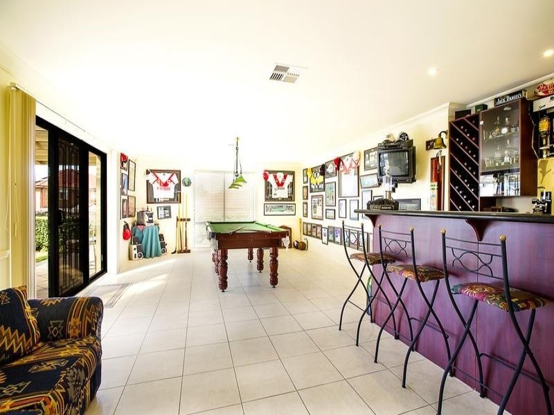 11 Homestead Circuit, Macquarie Links NSW 2565