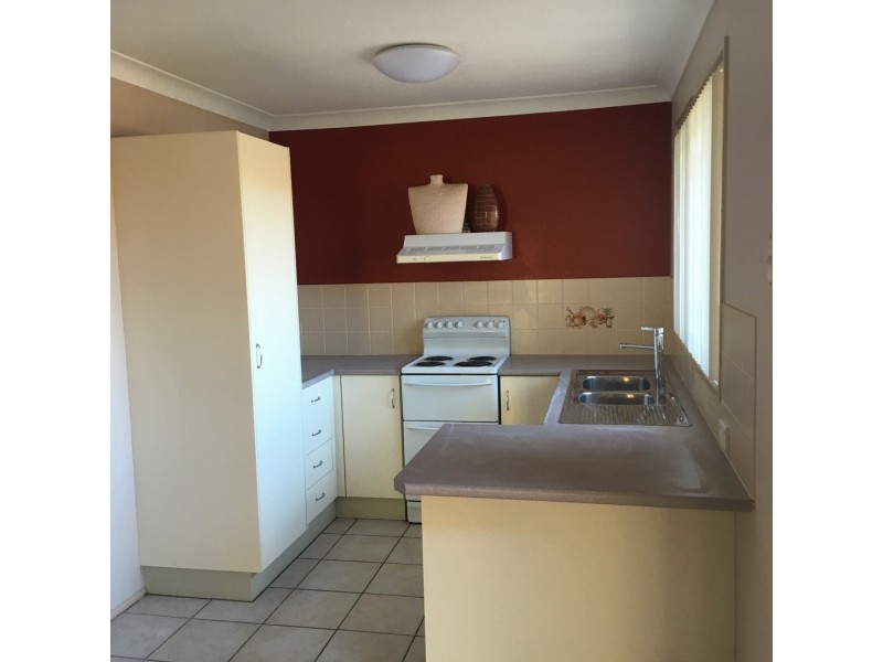 31 Orchid Place, Macquarie Fields NSW 2564